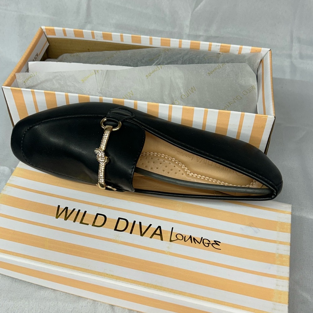 DIVA Lounge Black Loafers